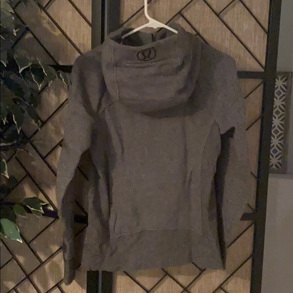 Lulu lemon sweatshirt! - Picture 3 of 5